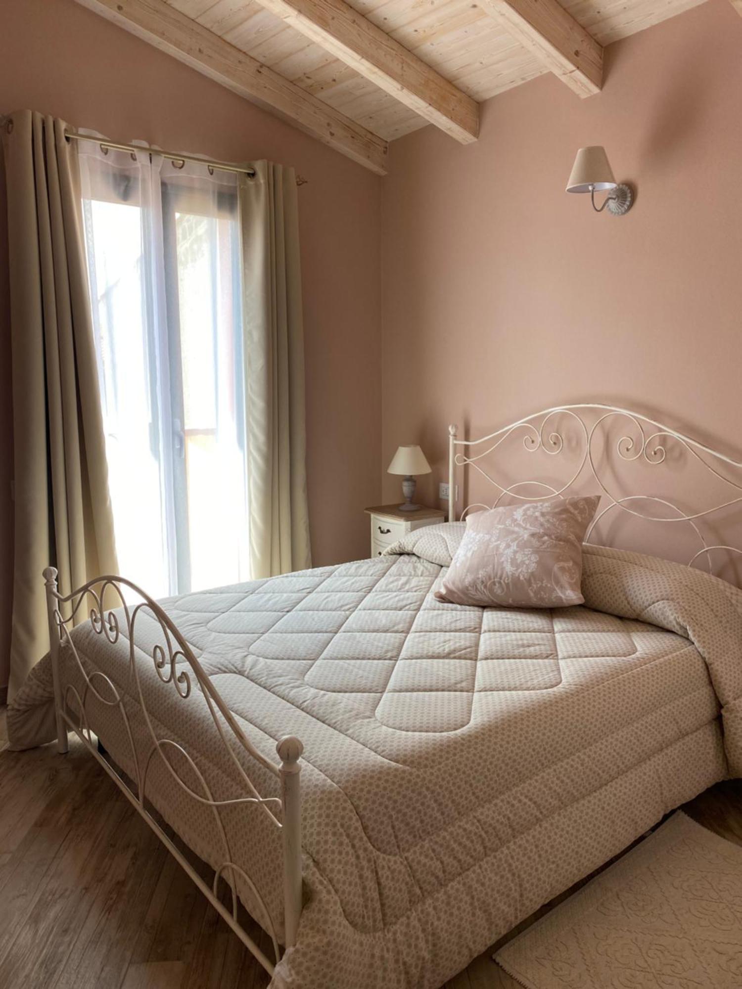 La Soffitta Di Emmasofia Bed & Breakfast San Vito  Rom bilde